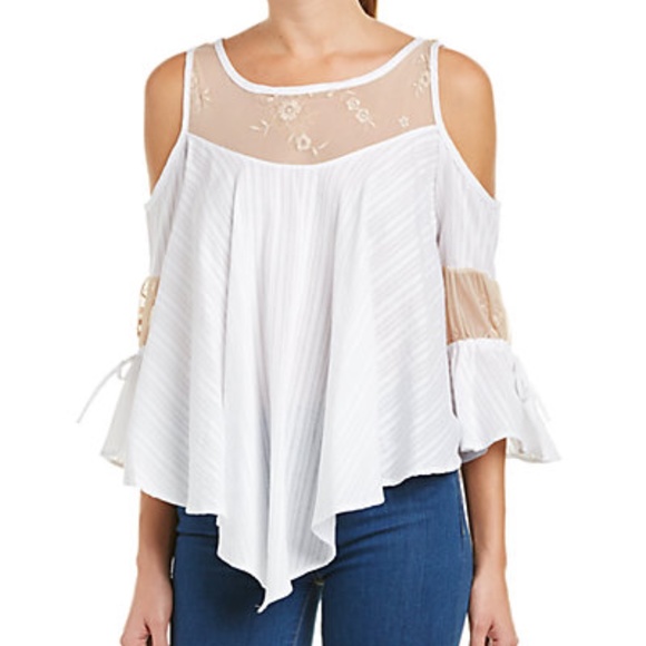 NWOT✴️Noa Elle Top. White. Small - Picture 1 of 2